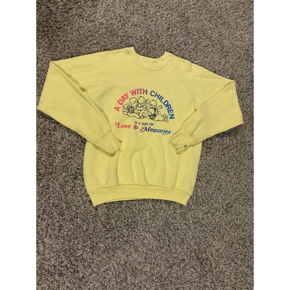 Fruit of the Loom Other - Vintage 90s retro love and memories teacher and kids yellow sweater size large